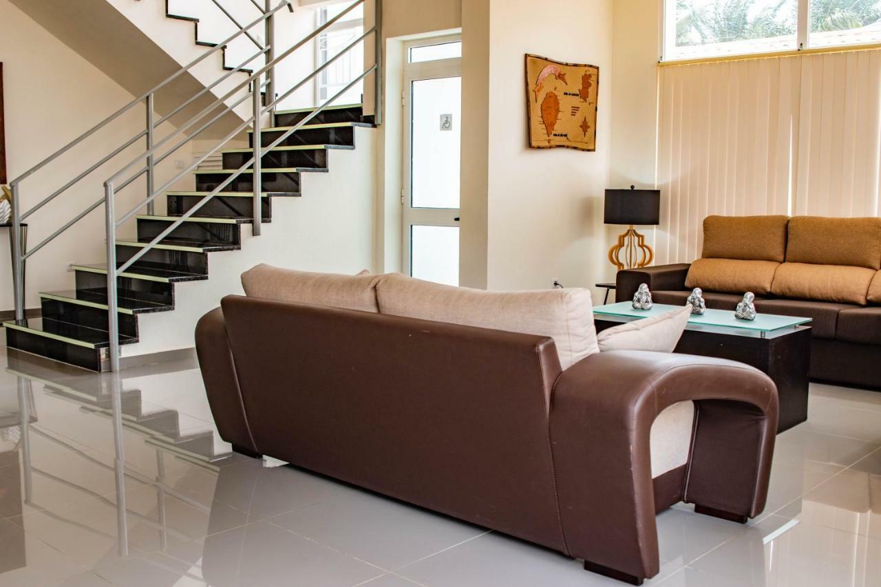 Hotel Vitoria Sao Tome Exterior foto